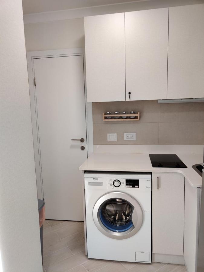 Migdal Luxury Suites Netanya J29 Buitenkant foto
