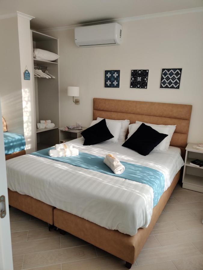 Migdal Luxury Suites Netanya J29 Buitenkant foto