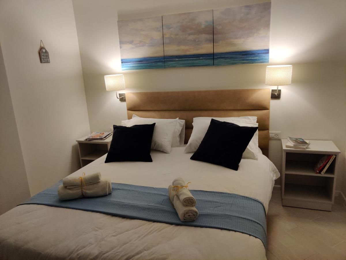 Migdal Luxury Suites Netanya J29 Buitenkant foto
