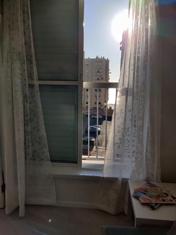 Migdal Luxury Suites Netanya J29 Buitenkant foto