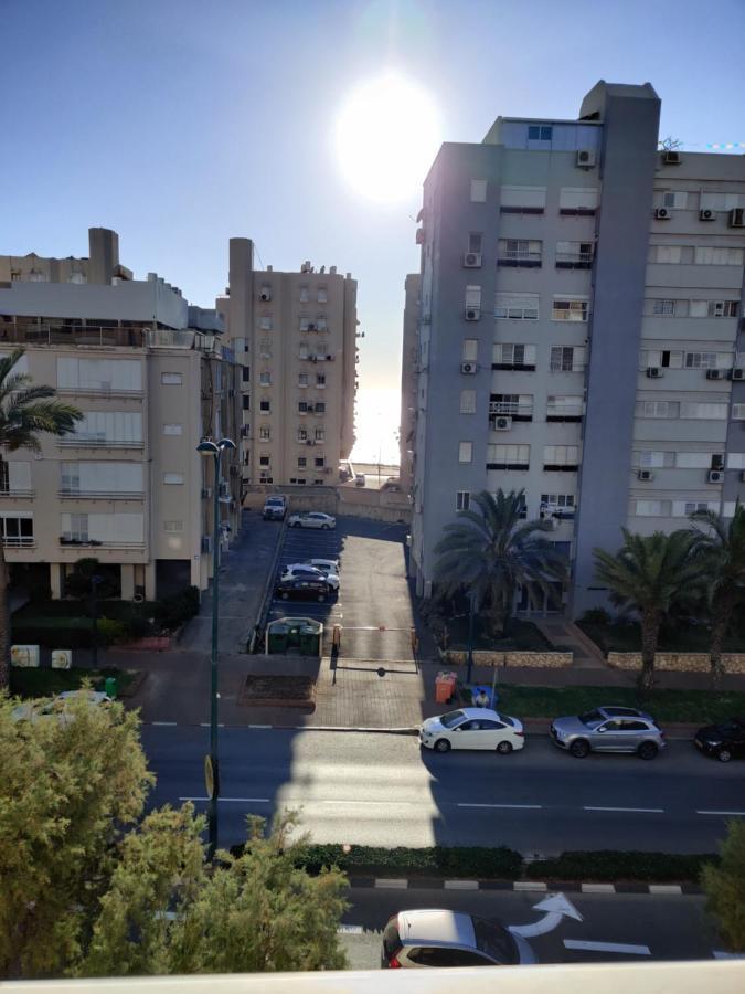 Migdal Luxury Suites Netanya J29 Buitenkant foto